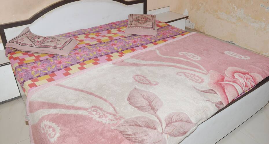 Hotel Ishan International, Katra 4